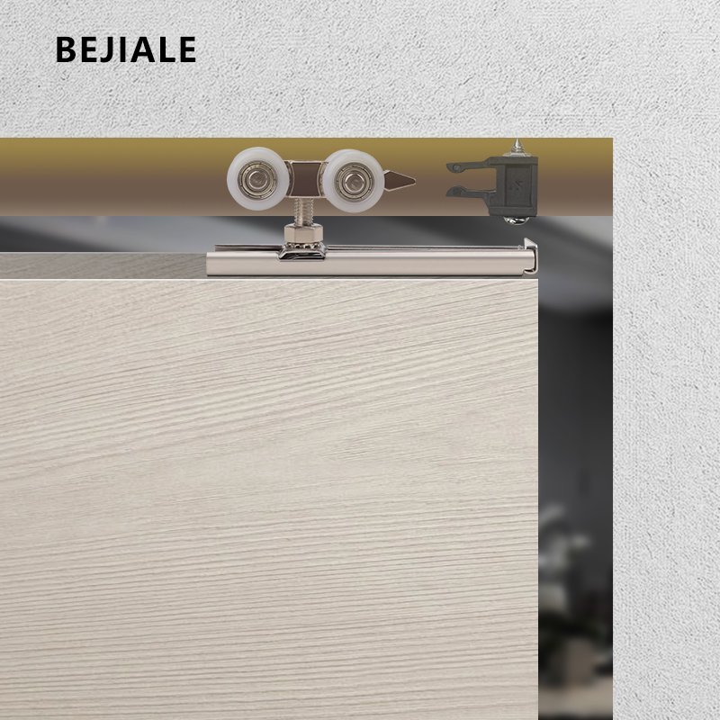 Rueda colgante para puerta de  - Commercial Kitchen Swing Door reseña y precio